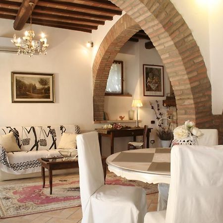 Borgo Medioevale Todi Exterior photo